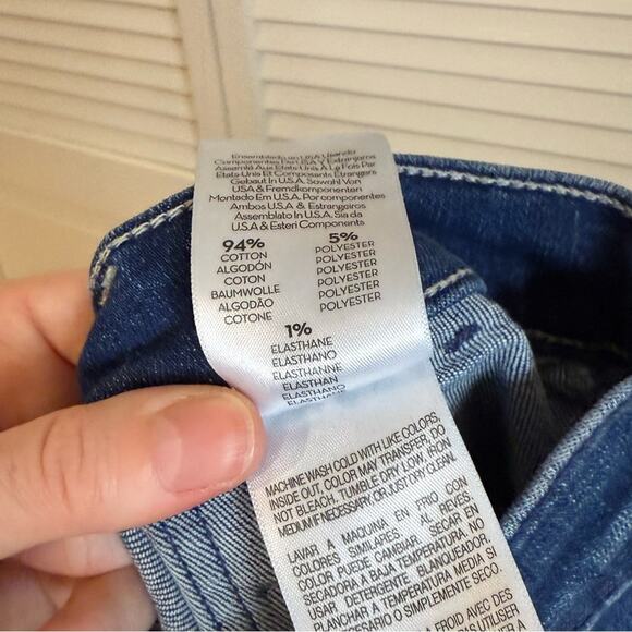 MOTHER Medium Blue Cropped Jeans - Picture 12 of 12